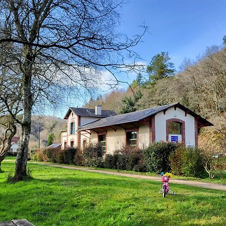 Ostal Scrignac - Gite D'Etape De La Gare Exterior photo